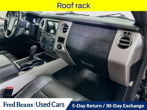 Used 2016 Ford Expedition XLT w/ Equipment Group 202A AWD/4WD image 38