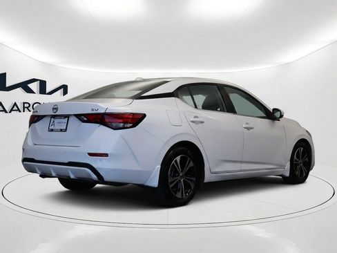 Used 2020 Nissan Sentra SV w/ Electronics Package FWD image 4