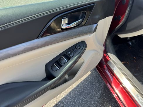 Used 2017 Nissan Maxima 3.5 SL FWD image 16
