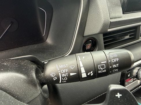 Used 2023 Honda Pilot Touring image 19