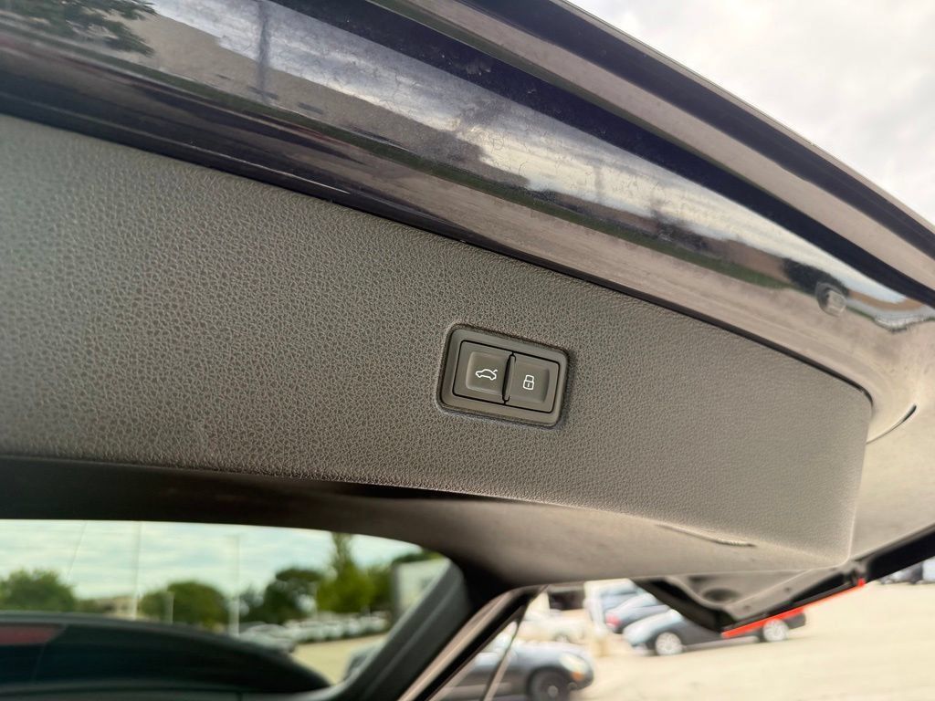Used 2019 Audi Q7 3.0T Premium Plus AWD/4WD image 39