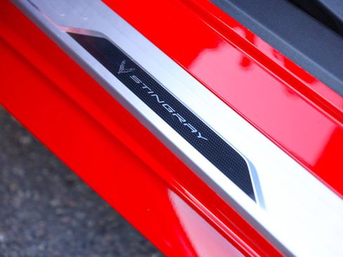 Used 2021 Chevrolet Corvette Stingray Premium Conv w/ Z51 Performance Package RWD image 14