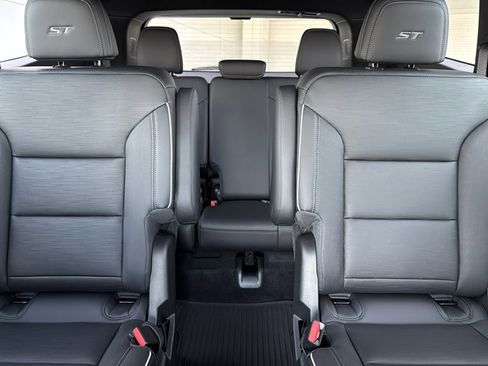 New 2026 Buick Enclave Sport Touring w/ Power Package image 19