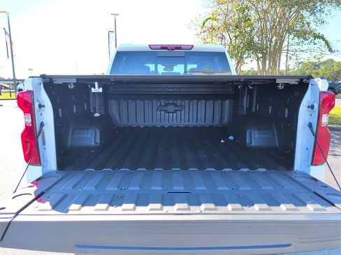 New 2026 Chevrolet Silverado 1500 ZR2 w/ Dark Appearance Package image 28