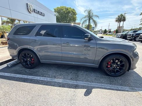 Used 2021 Dodge Durango R/T w/ Tow 'N Go Package AWD/4WD image 11