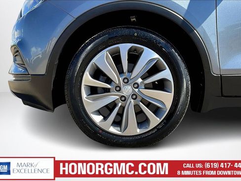 Used 2020 Buick Encore Preferred image 30
