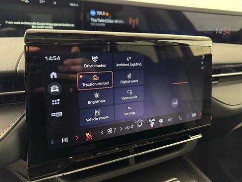 New 2026 Lincoln Nautilus Premier w/ Equipment Group 102A image 37