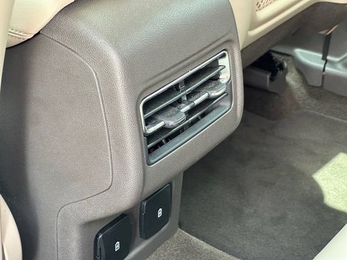 Used 2023 Lincoln Corsair Reserve FWD image 26