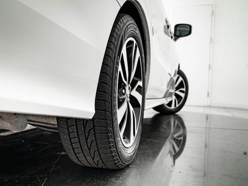 Used 2018 Honda Odyssey Elite image 52