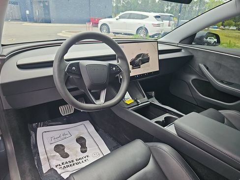 Used 2024 Tesla Model 3 Performance AWD/4WD image 21