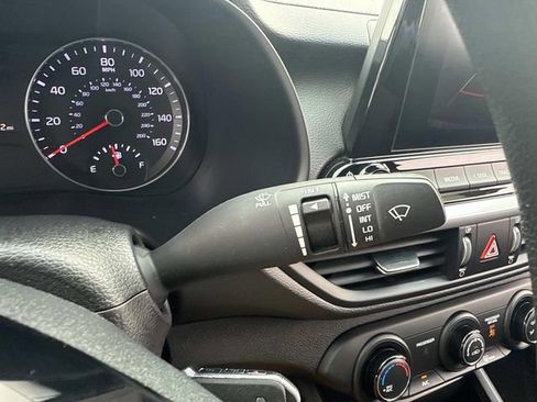 Used 2024 Kia Forte LXS FWD image 28