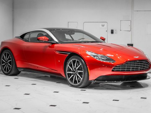 Used 2017 Aston Martin DB11 V12 image 1