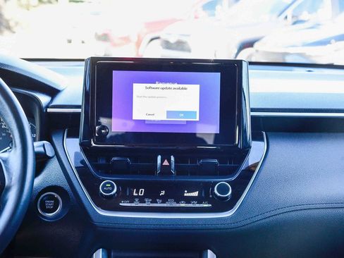 Certified 2023 Toyota Corolla Cross LE image 16