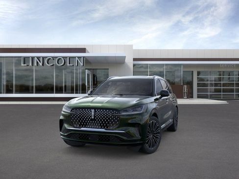 New 2026 Lincoln Aviator Black Label w/ Dynamic Handling Package AWD/4WD image 2