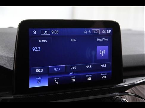 Certified 2025 Ford Escape ST-Line AWD/4WD image 10