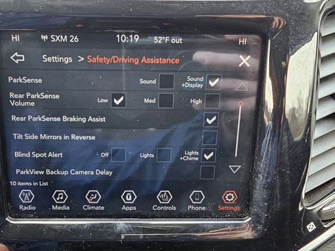 Used 2020 Jeep Cherokee Limited AWD/4WD image 29