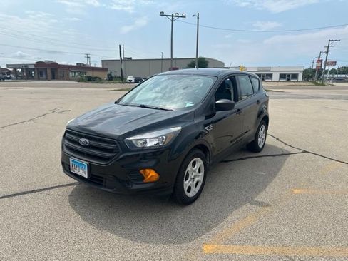 Used 2018 Ford Escape S FWD image 1