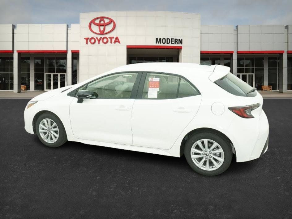 New 2026 Toyota Corolla SE FWD image 12