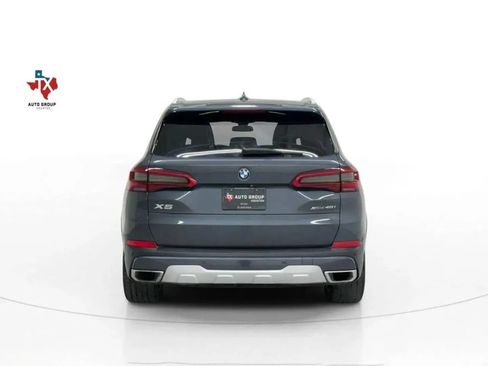 Used 2019 BMW X5 xDrive40i w/ Premium Package 2 AWD/4WD image 8