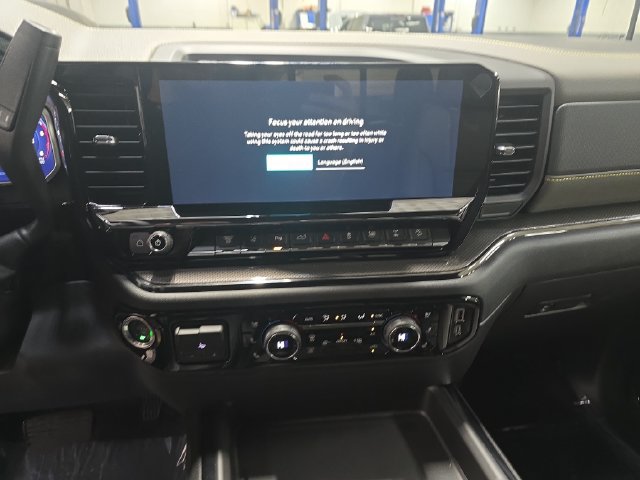 New 2026 Chevrolet Silverado 2500 ZR2 AWD/4WD image 21