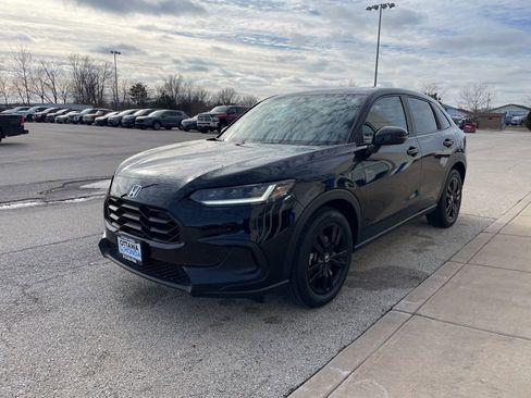 Used 2026 Honda HR-V Sport image 2