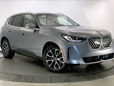 New 2025 BMW X3 xDrive30i w/ Convenience Package image 1