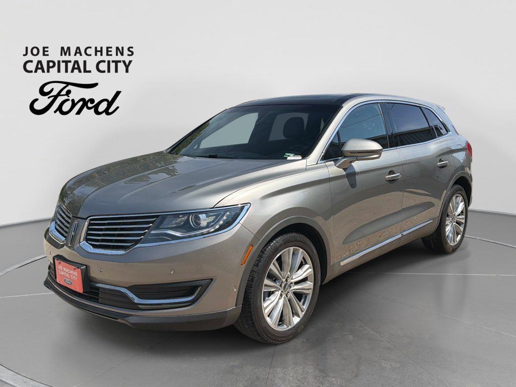 Used 2017 Lincoln MKX Reserve AWD/4WD image 9