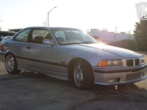 Used 1995 BMW M3 Coupe image 21