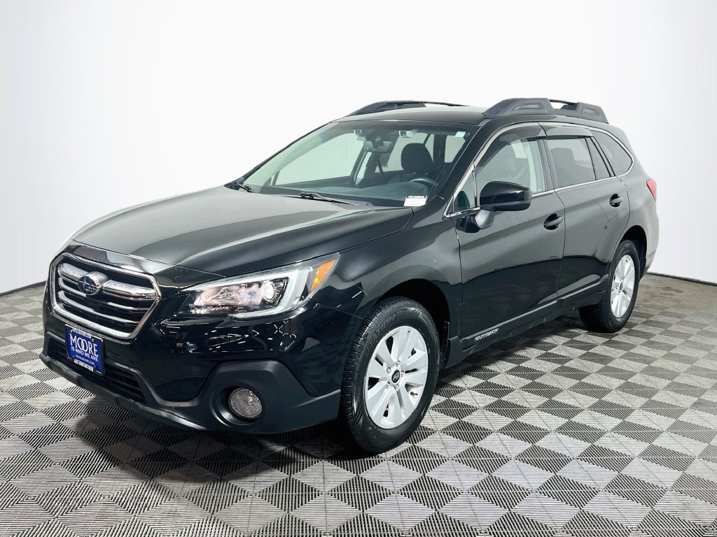 Used 2019 Subaru Outback 2.5i Premium AWD/4WD image 3
