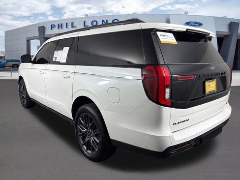 Used 2025 Ford Expedition Max Platinum w/ Stealth Performance Package AWD/4WD image 3