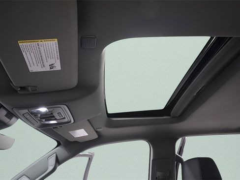 Used 2024 GMC Sierra 2500 Denali w/ Technology Package image 9