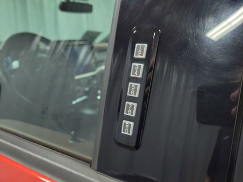 Used 2023 Ford F150 Lariat w/ Equipment Group 502A High image 14