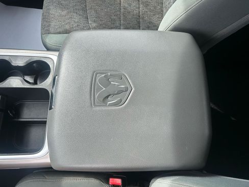 Used 2018 RAM 1500 Big Horn AWD/4WD image 20