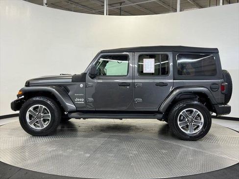 Certified 2022 Jeep Wrangler Unlimited Sahara w/ Cold Weather Group image 4