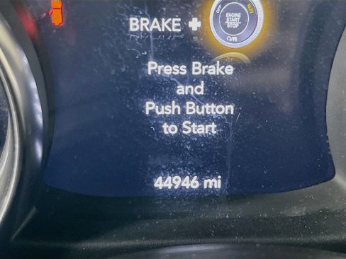 Used 2020 Jeep Wrangler Unlimited Sahara AWD/4WD image 12