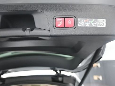 New 2026 Mercedes-Benz GLS 450 4MATIC image 27