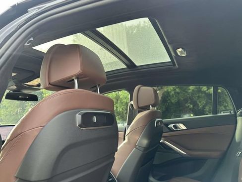 Certified 2025 BMW X6 M60i w/ Dynamic Handling Package AWD/4WD image 24