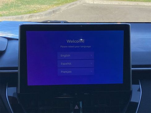 Certified 2025 Toyota Corolla SE image 27