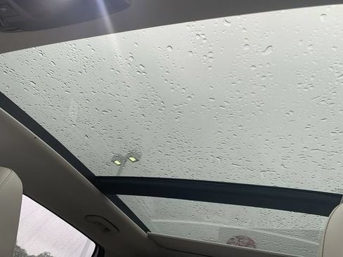 Used 2024 Kia Sorento S w/ Panoramic Sunroof Package FWD image 30