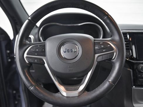 Used 2021 Jeep Grand Cherokee Limited image 17