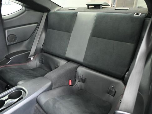 Used 2018 Subaru BRZ Limited w/ Popular Package #2 RWD image 32
