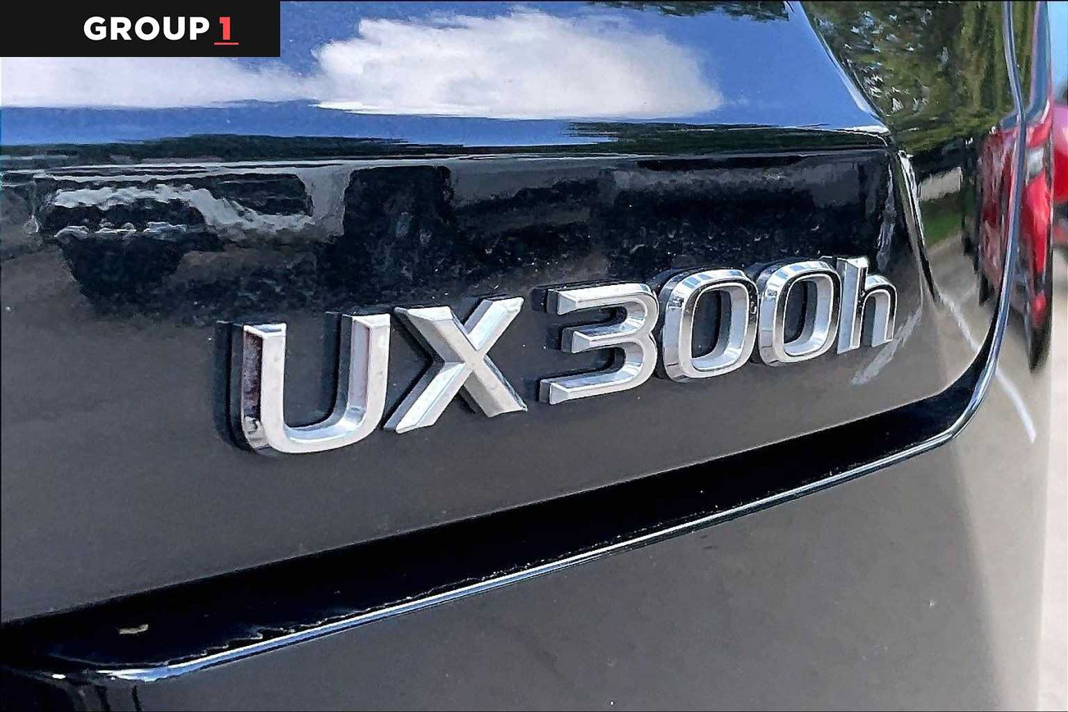 Used 2026 Lexus UX 300h FWD w/ Cold Area Package image 28