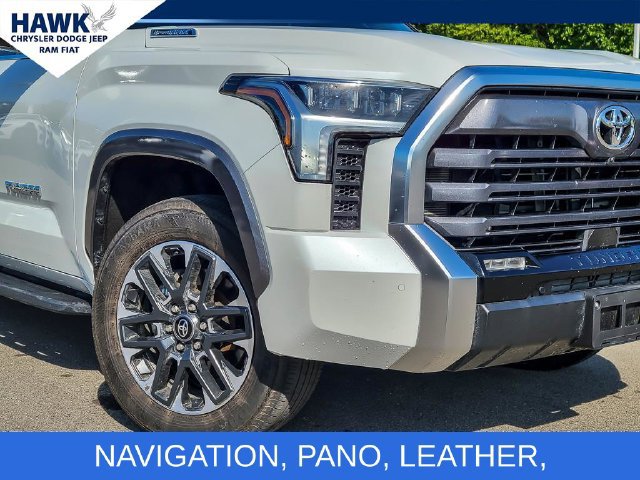 Used 2025 Toyota Tundra Limited AWD/4WD image 3