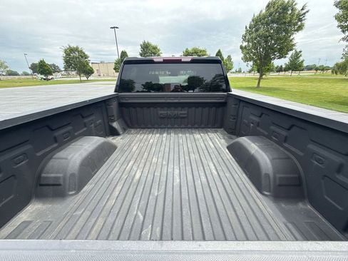 Used 2024 GMC Sierra 1500 Elevation AWD/4WD image 11