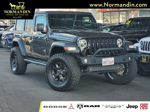 Used 2020 Jeep Wrangler Unlimited Sport AWD/4WD image 1