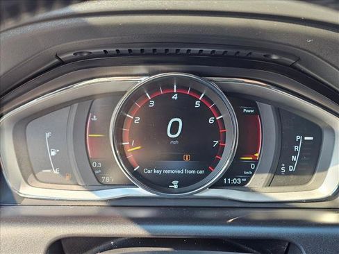 Used 2016 Volvo XC60 T5 Platinum AWD/4WD image 27