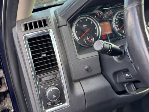 Used 2012 RAM 1500 Laramie image 33