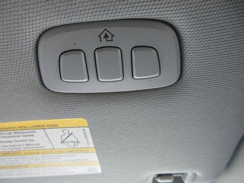 Used 2023 Ford F150 Lariat w/ Equipment Group 502A High image 13