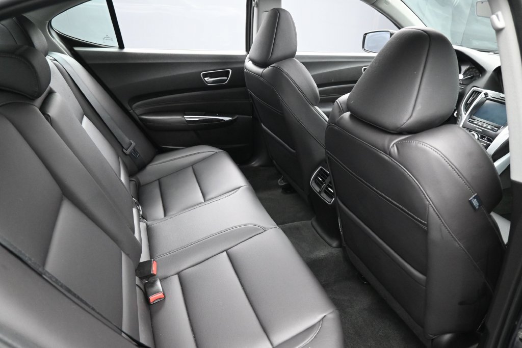 Used 2018 Acura TLX FWD image 24