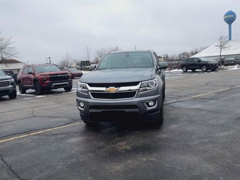 Used 2020 Chevrolet Colorado LT w/ Luxury Package image 26